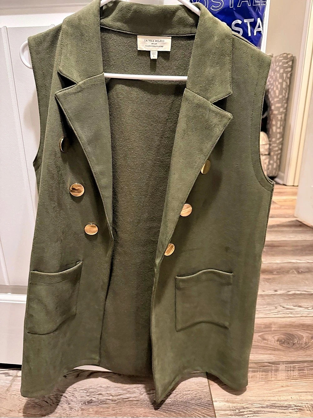 La Vela Milano Double-Breasted Vest in Green Size Medium